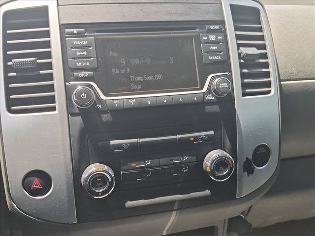 Used 2015 Nissan Frontier Desert Runner RWD image 13