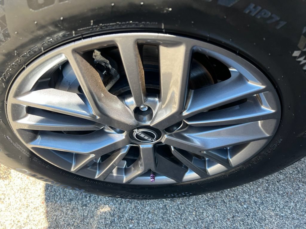 Certified 2023 Nissan Rogue S AWD/4WD image 40