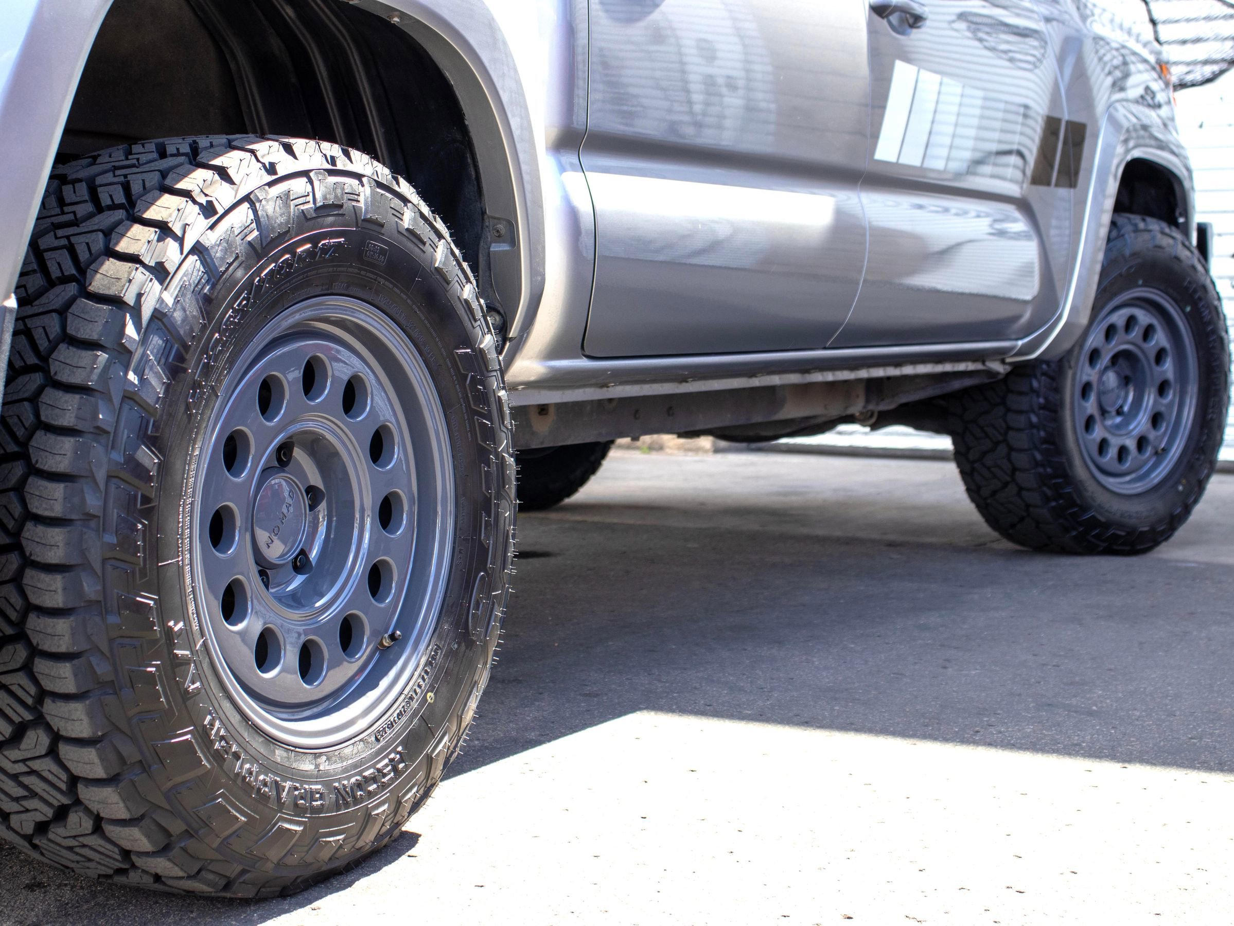 Used 2017 Toyota Tacoma SR5 image 15