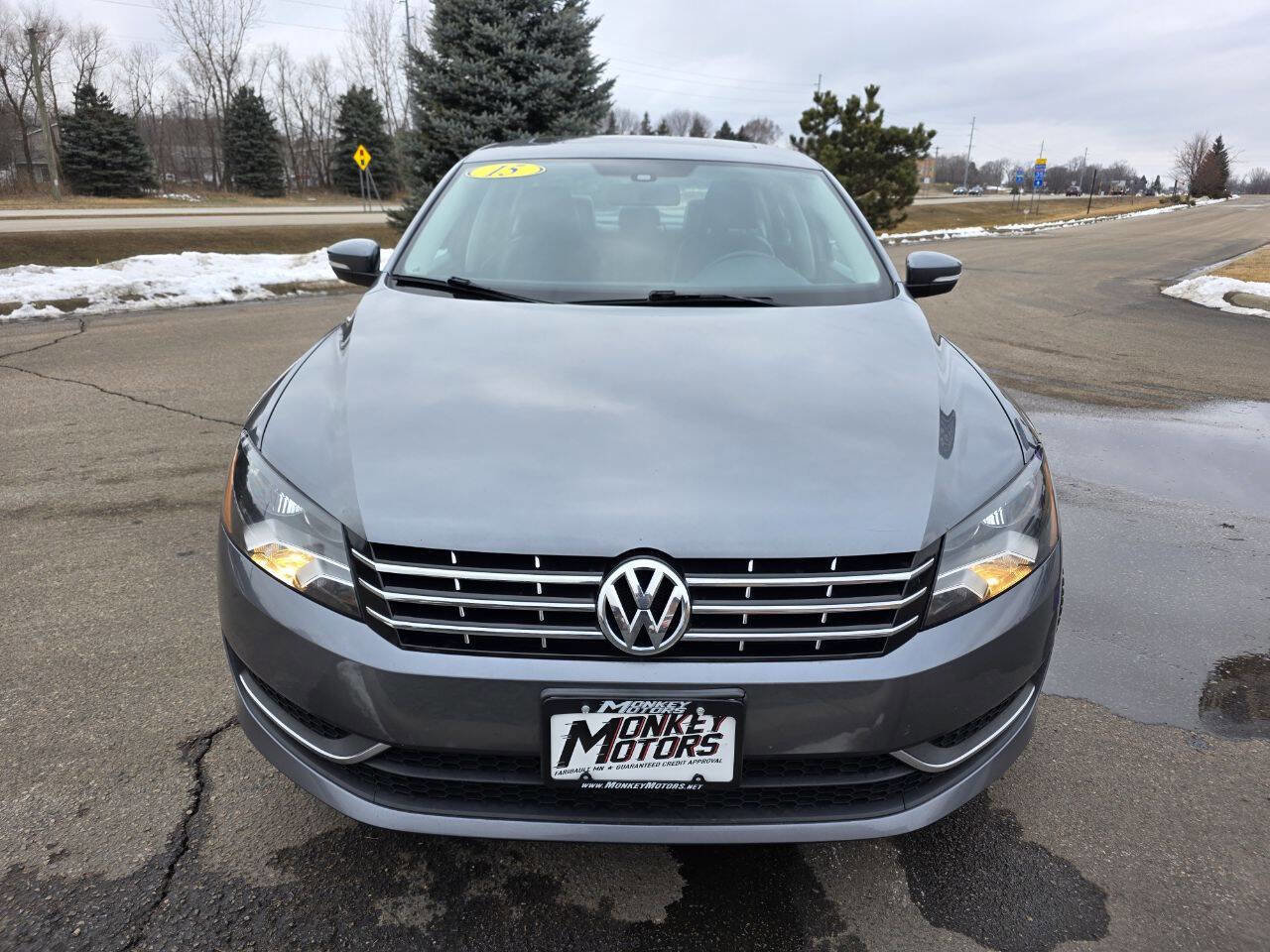 Used 2015 Volkswagen Passat TDI SE image 4