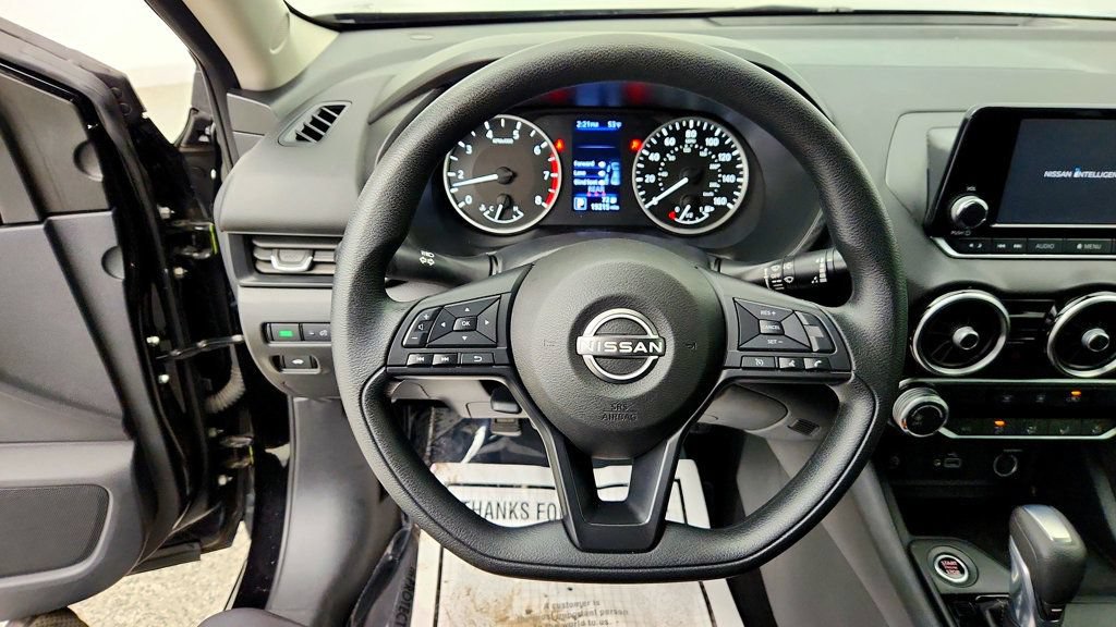 Used 2024 Nissan Sentra S FWD image 13