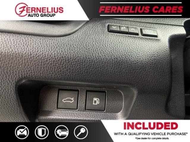 Used 2023 Toyota Crown AWD/4WD image 36