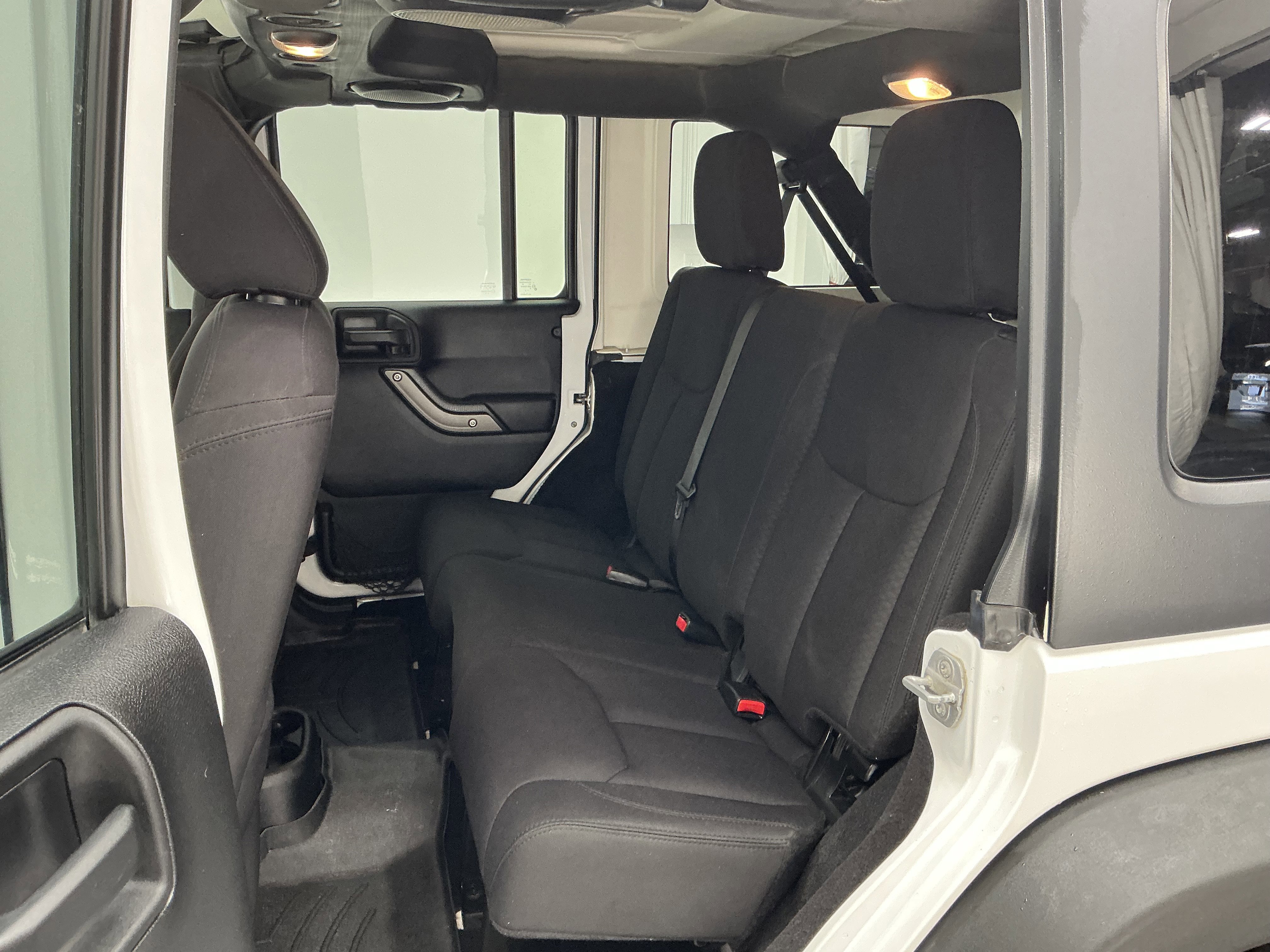 Used 2013 Jeep Wrangler Unlimited Sport image 18