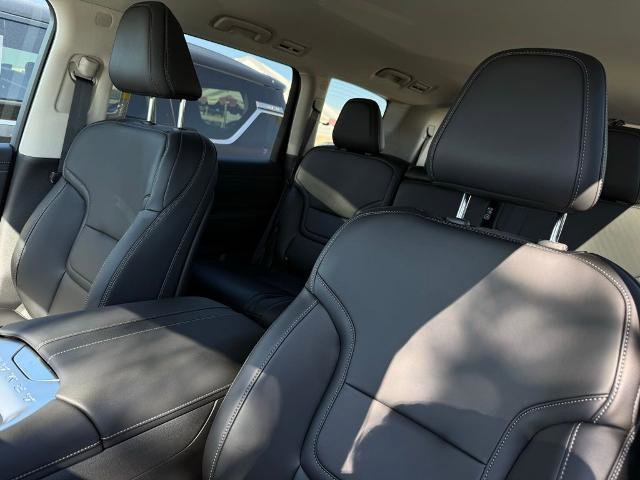 New 2026 Nissan Armada SV RWD image 14