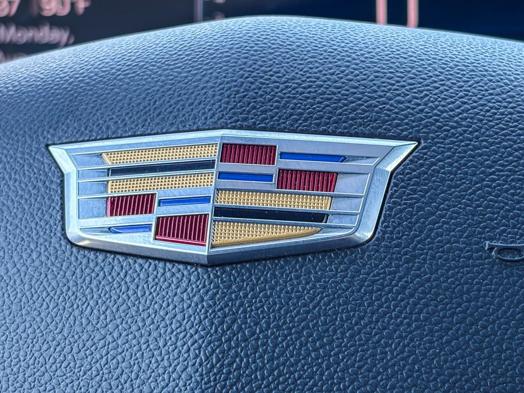 Certified 2024 Cadillac XT4 Premium Luxury FWD image 17