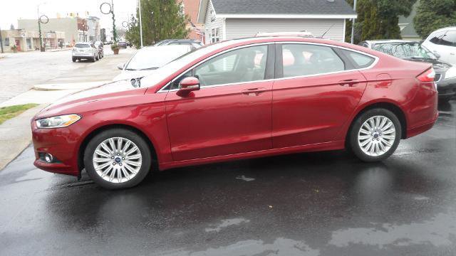 Used 2013 Ford Fusion SE image 3