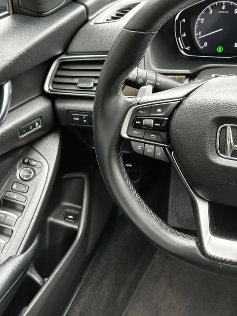 Used 2018 Honda Accord Touring image 25