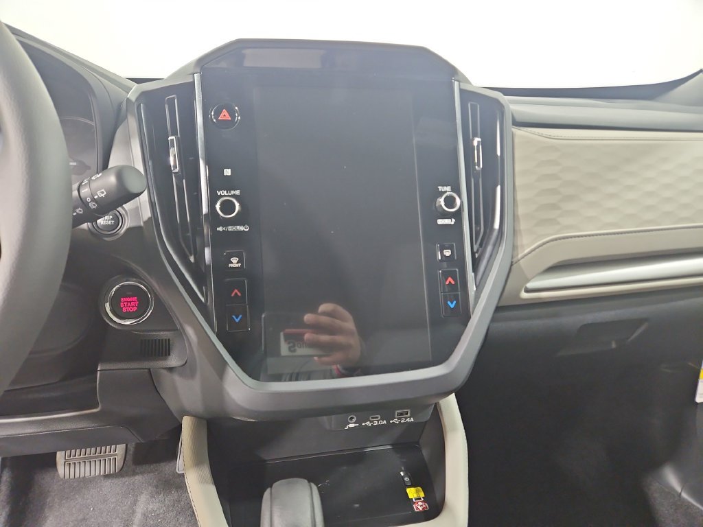 New 2026 Subaru Forester Premium AWD/4WD image 18
