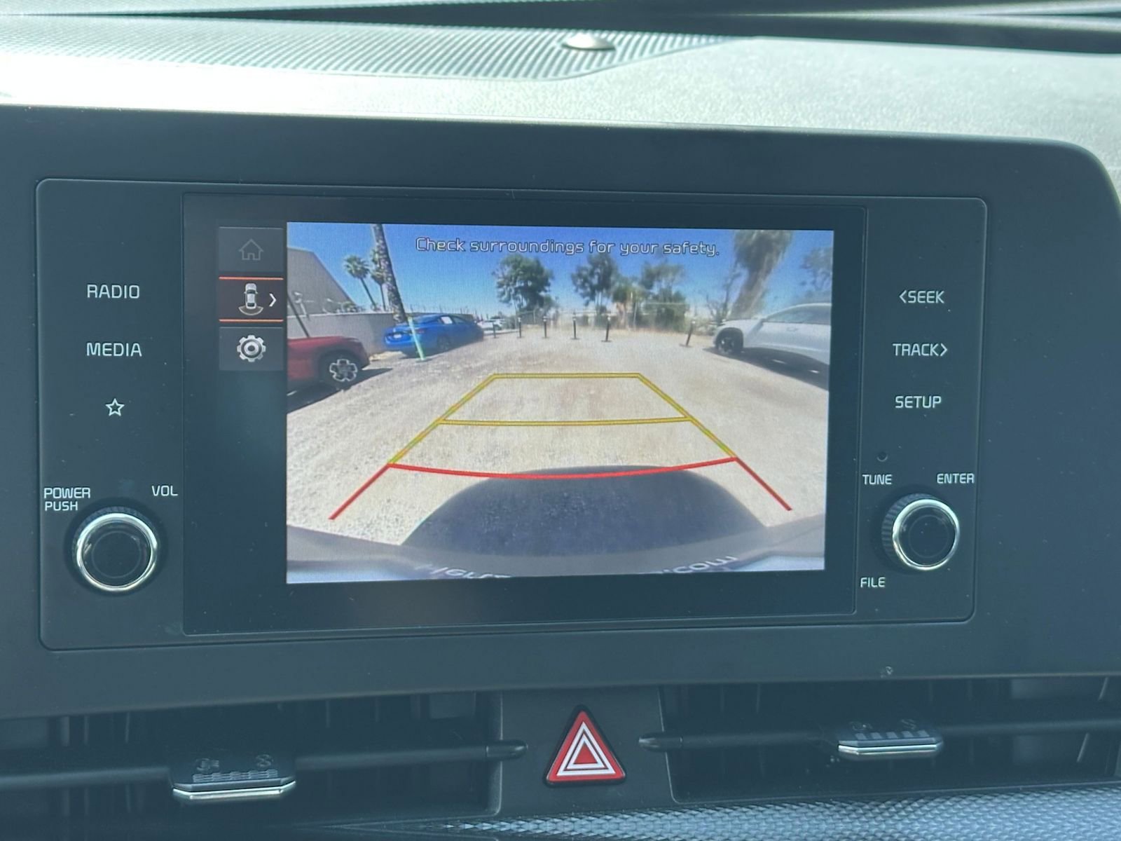 Used 2025 Kia Sportage LX FWD image 23
