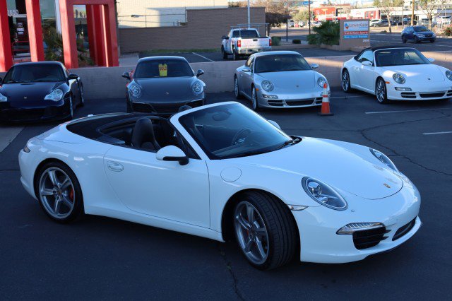 Used 2014 Porsche 911 Carrera S image 11