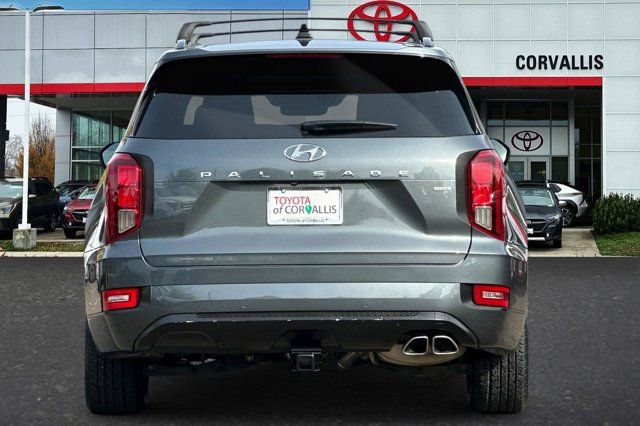 Used 2022 Hyundai Palisade Limited image 4