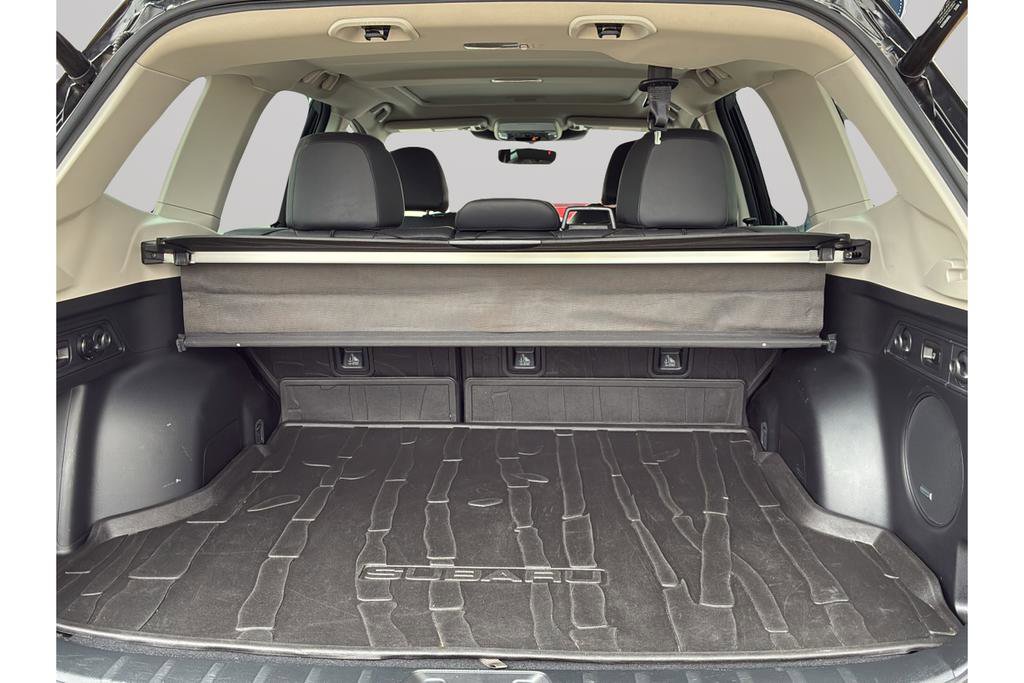 Used 2022 Subaru Forester Limited w/ Popular Package #3 AWD/4WD image 10