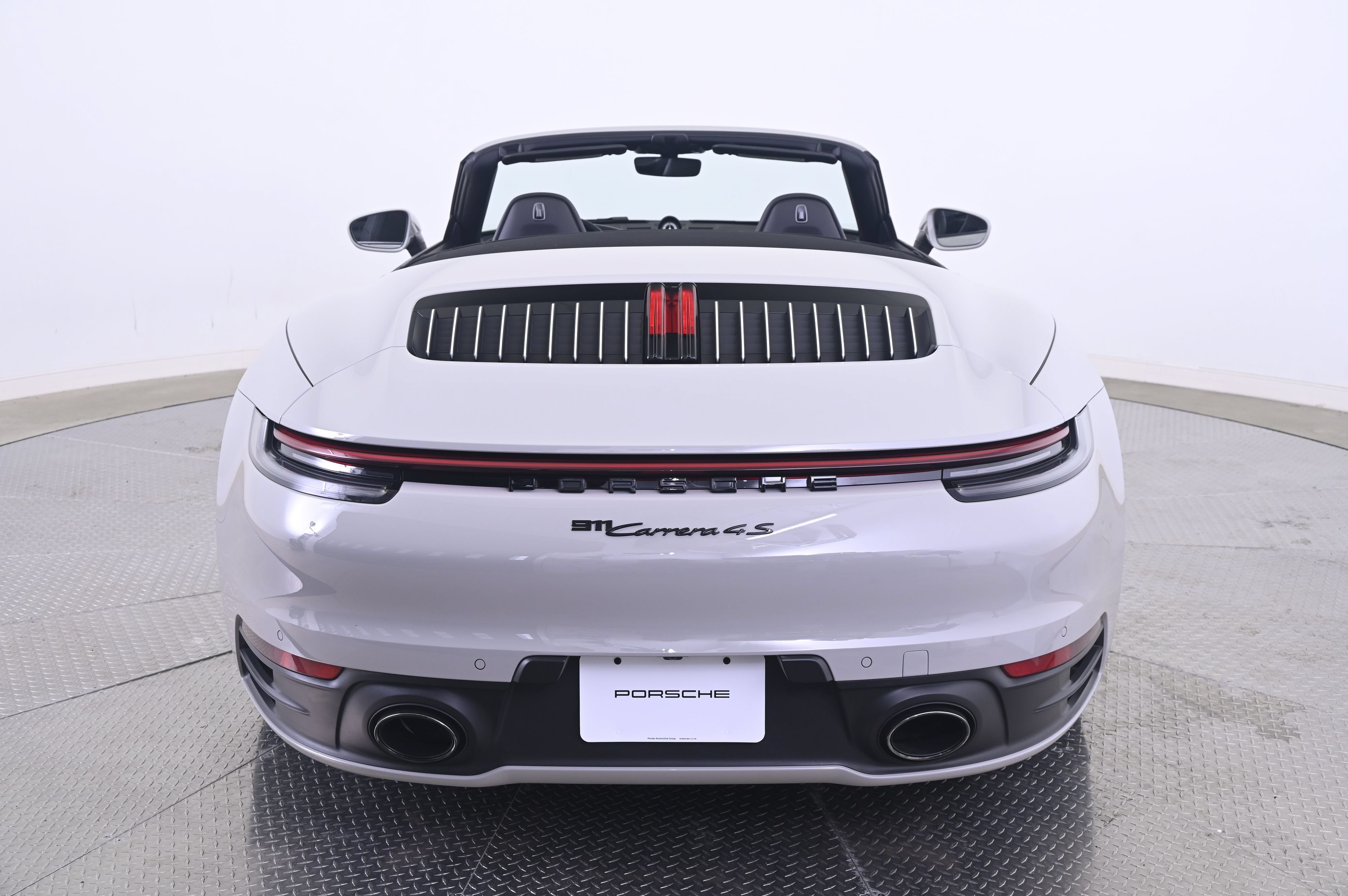 Used 2020 Porsche 911 Carrera 4S AWD/4WD image 6