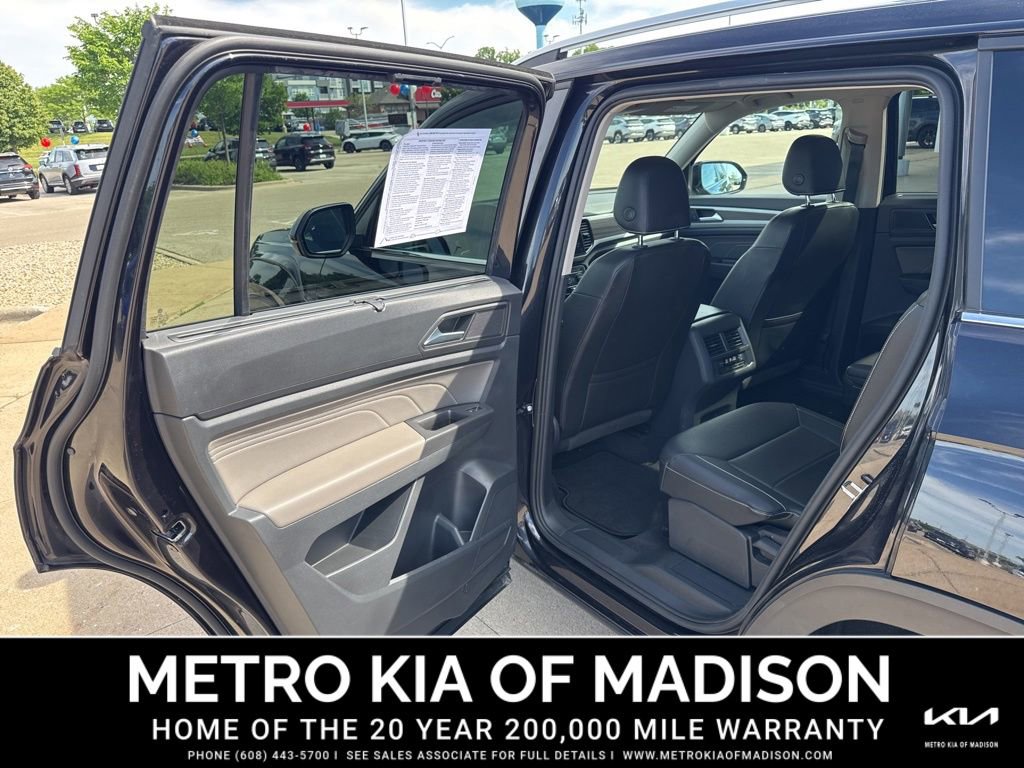 Used 2022 Volkswagen Atlas SEL AWD/4WD image 26