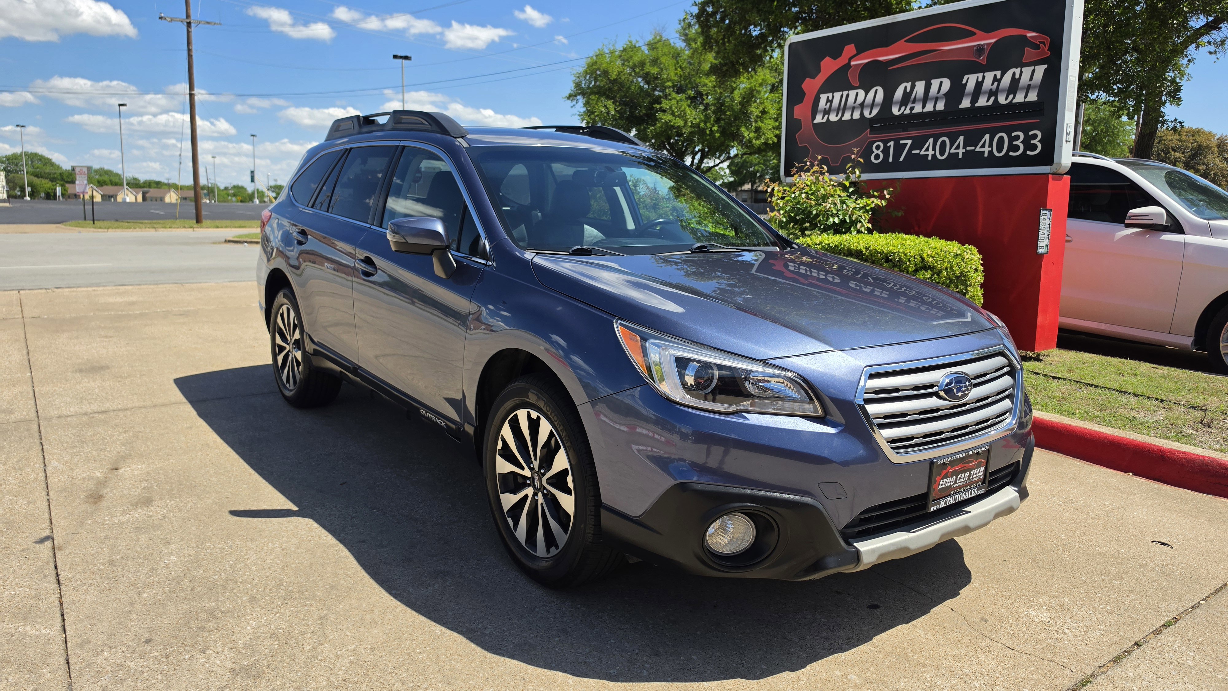 Used 2017 Subaru Outback 2.5i Limited AWD/4WD image 6