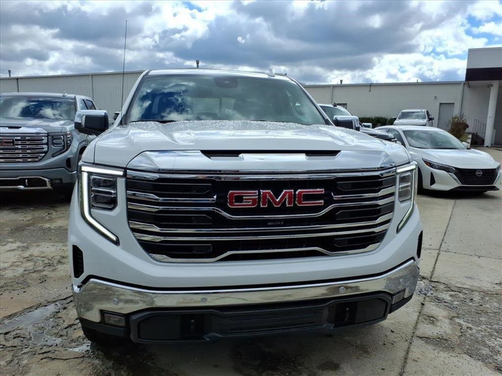 New 2026 GMC Sierra 1500 SLT w/ SLT Premium Plus Package image 2