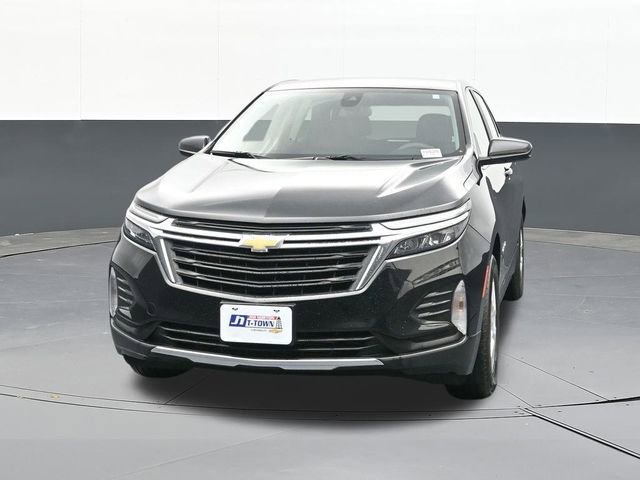 Used 2023 Chevrolet Equinox LT image 2
