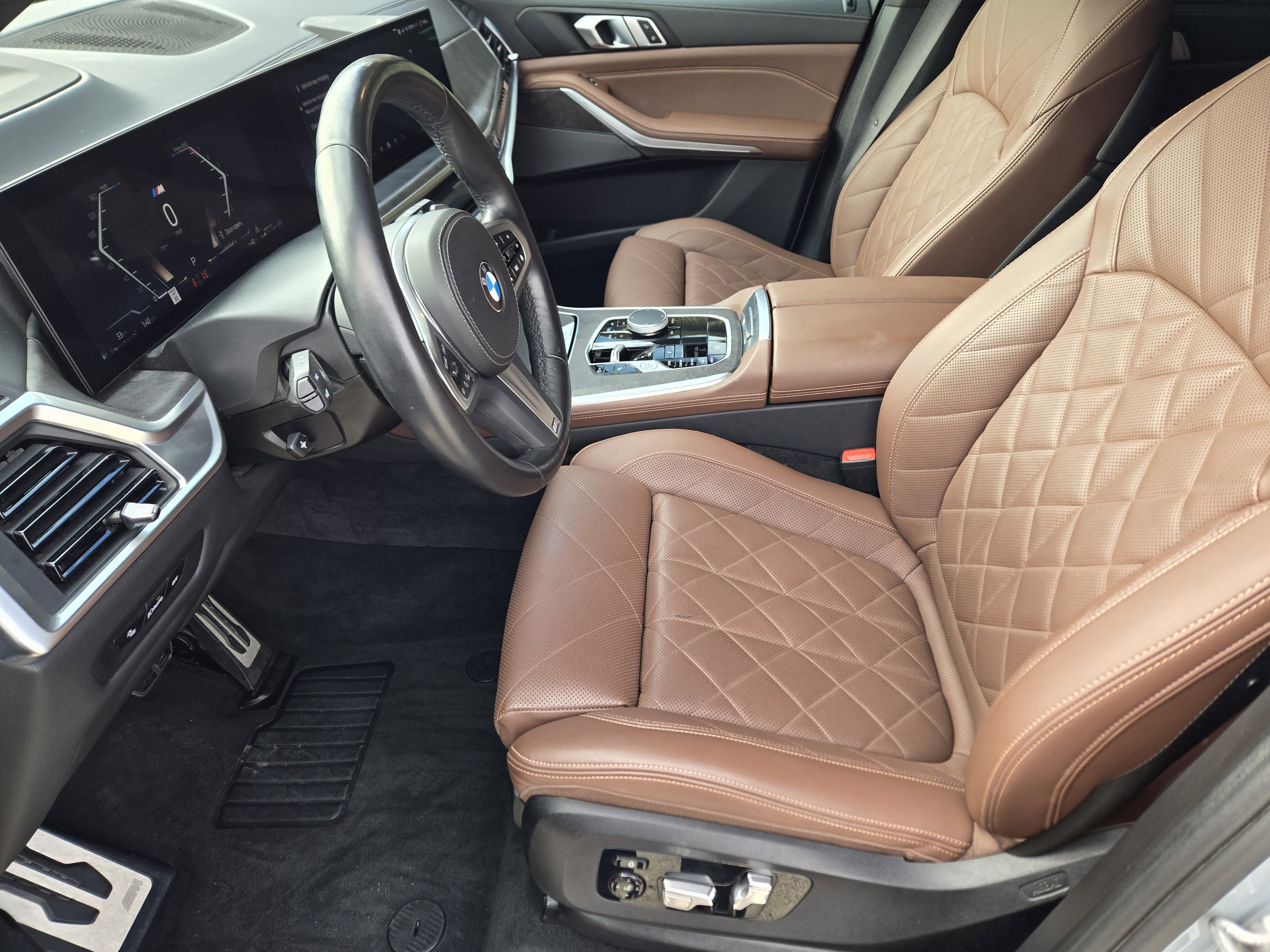 Used 2024 BMW X5 xDrive40i w/ M Sport Package image 21