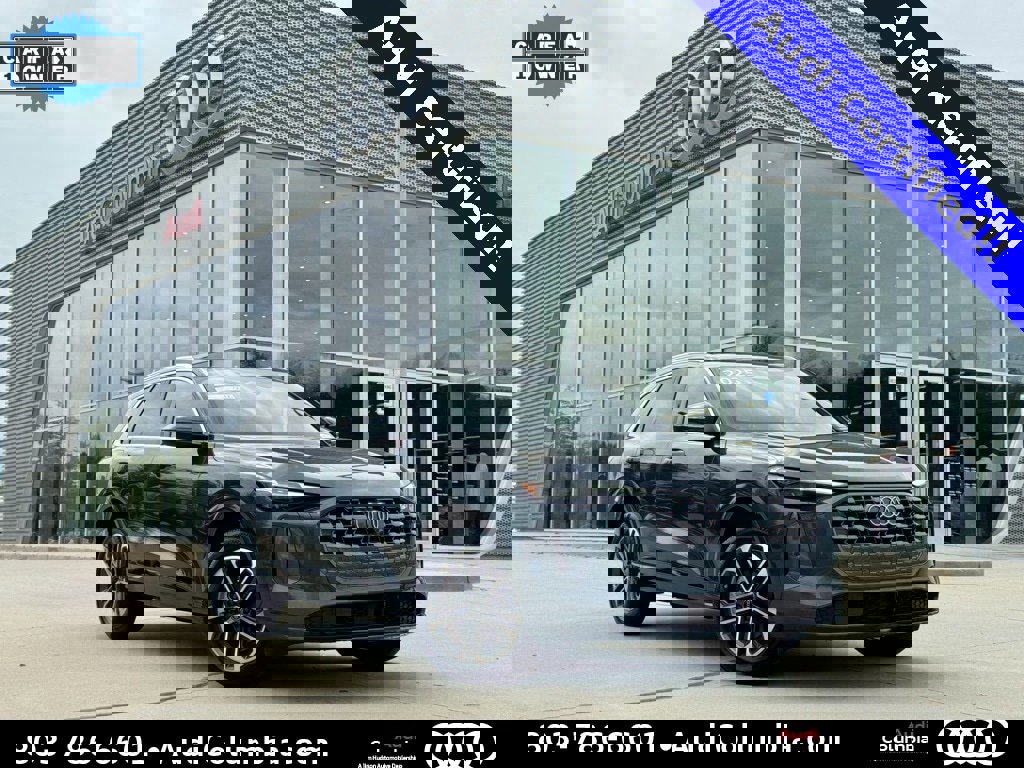 Certified 2025 Audi Q5 Premium Plus w/ Premium Plus