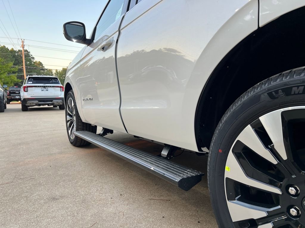 New 2025 Ford Expedition Platinum w/ Platinum Ultimate Package image 35