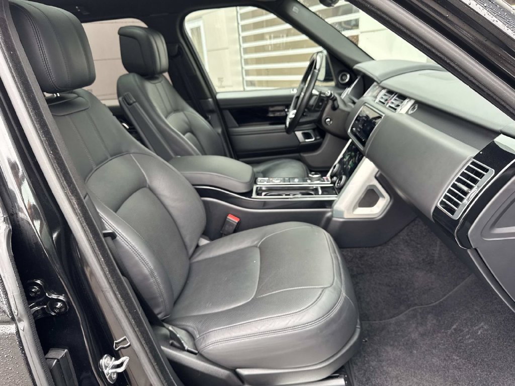Used 2019 Land Rover Range Rover HSE AWD/4WD image 10