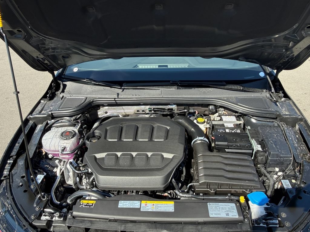 New 2026 Volkswagen GTI SE FWD image 30