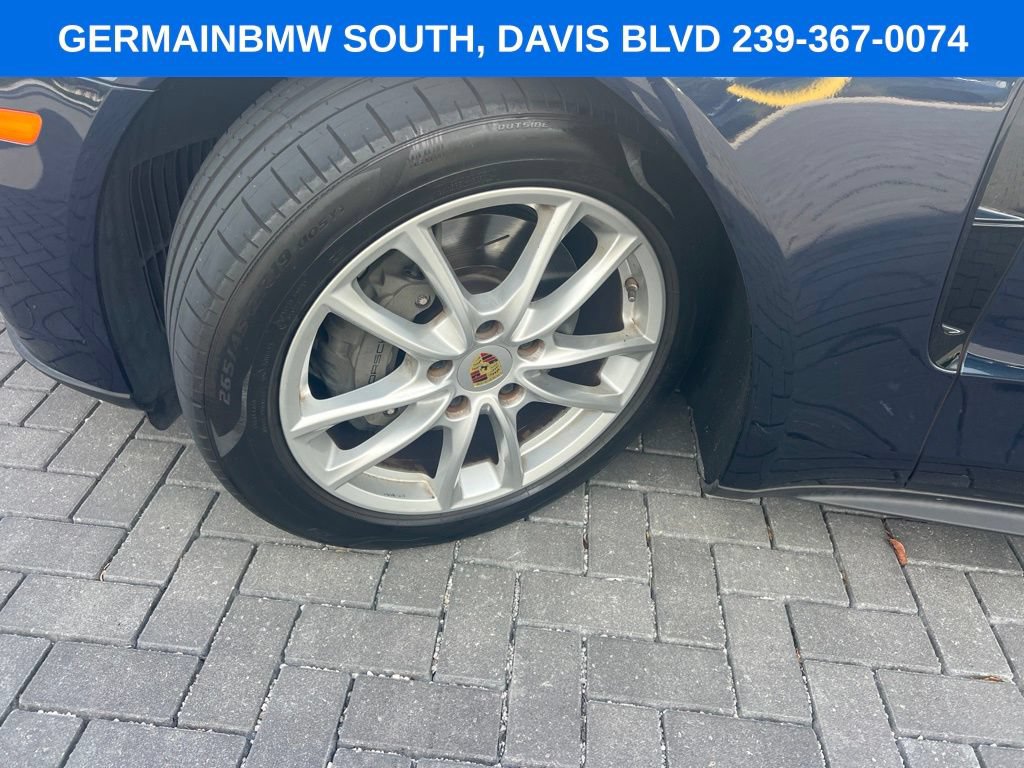 Used 2018 Porsche Panamera 4S AWD/4WD image 17