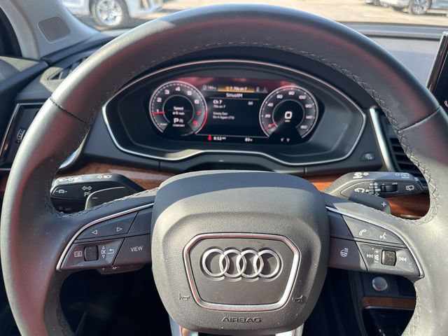 Used 2023 Audi Q5 2.0T Premium Plus w/ Premium Plus Package AWD/4WD image 24