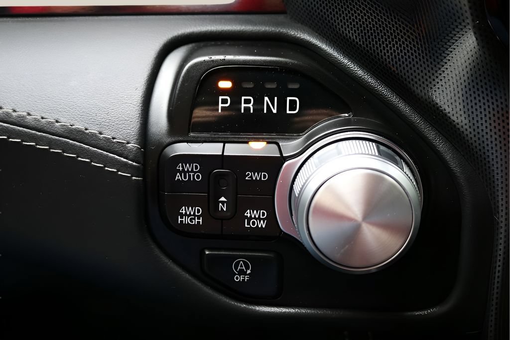 Used 2024 RAM 1500 Limited AWD/4WD image 26