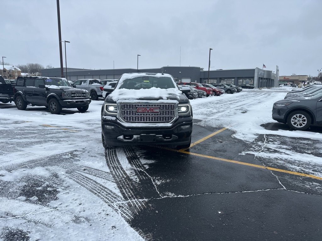 Used 2018 GMC Sierra 1500 Denali w/ Denali Ultimate Package image 2