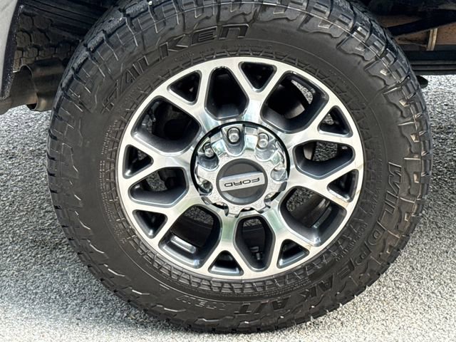 Used 2020 Ford F350 Lariat w/ Lariat Ultimate Package image 10