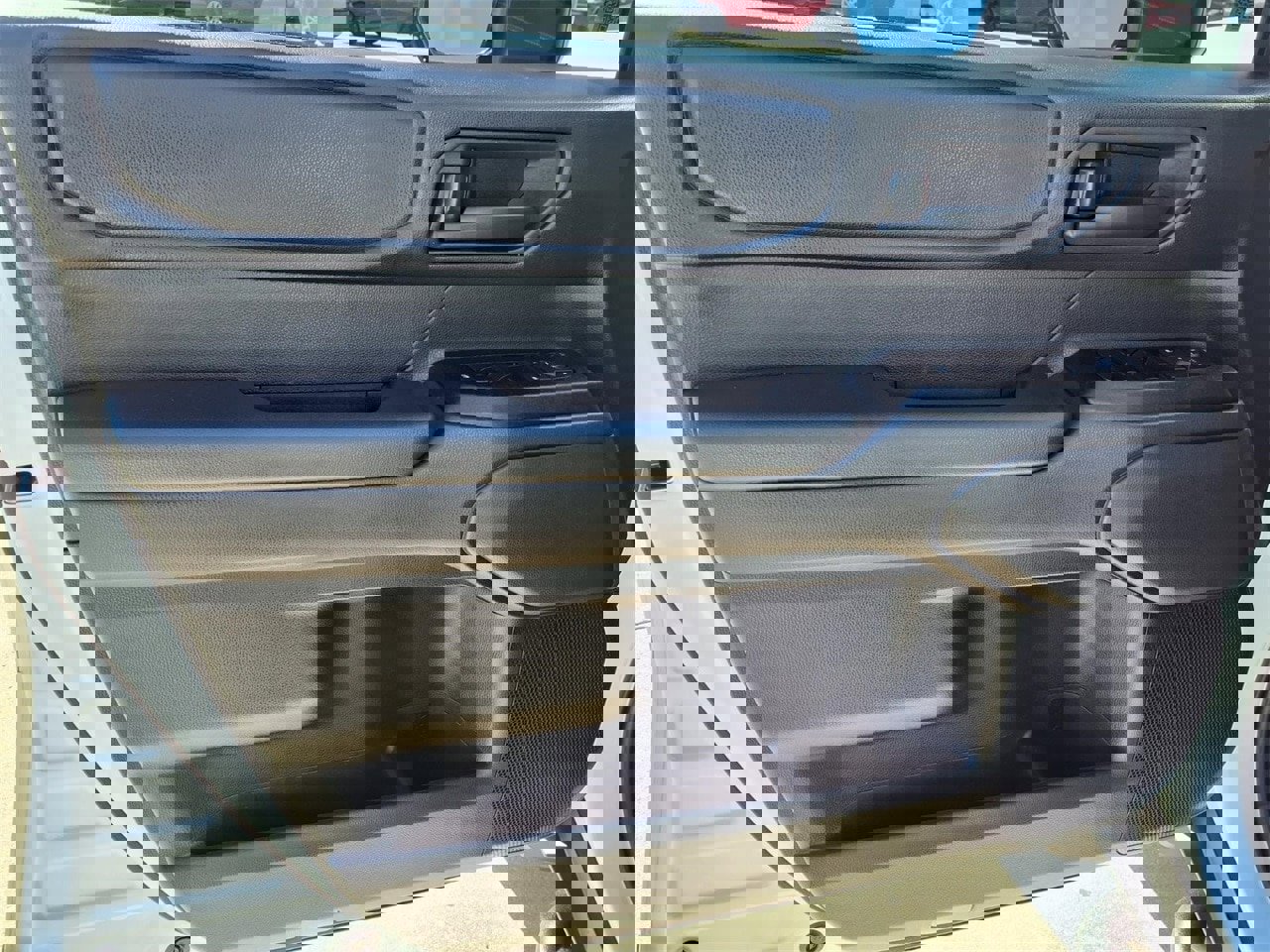 Used 2025 Toyota Land Cruiser 1958 image 13