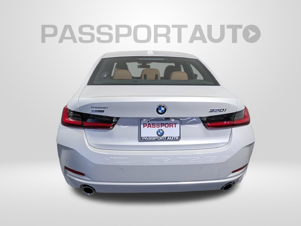 New 2026 BMW 330i xDrive Sedan w/ Premium Package AWD/4WD image 5