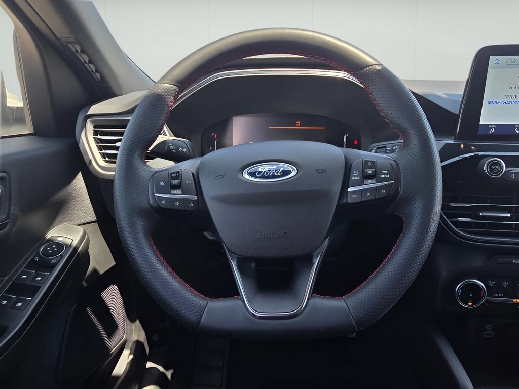 Used 2023 Ford Escape ST-Line Select AWD/4WD image 28