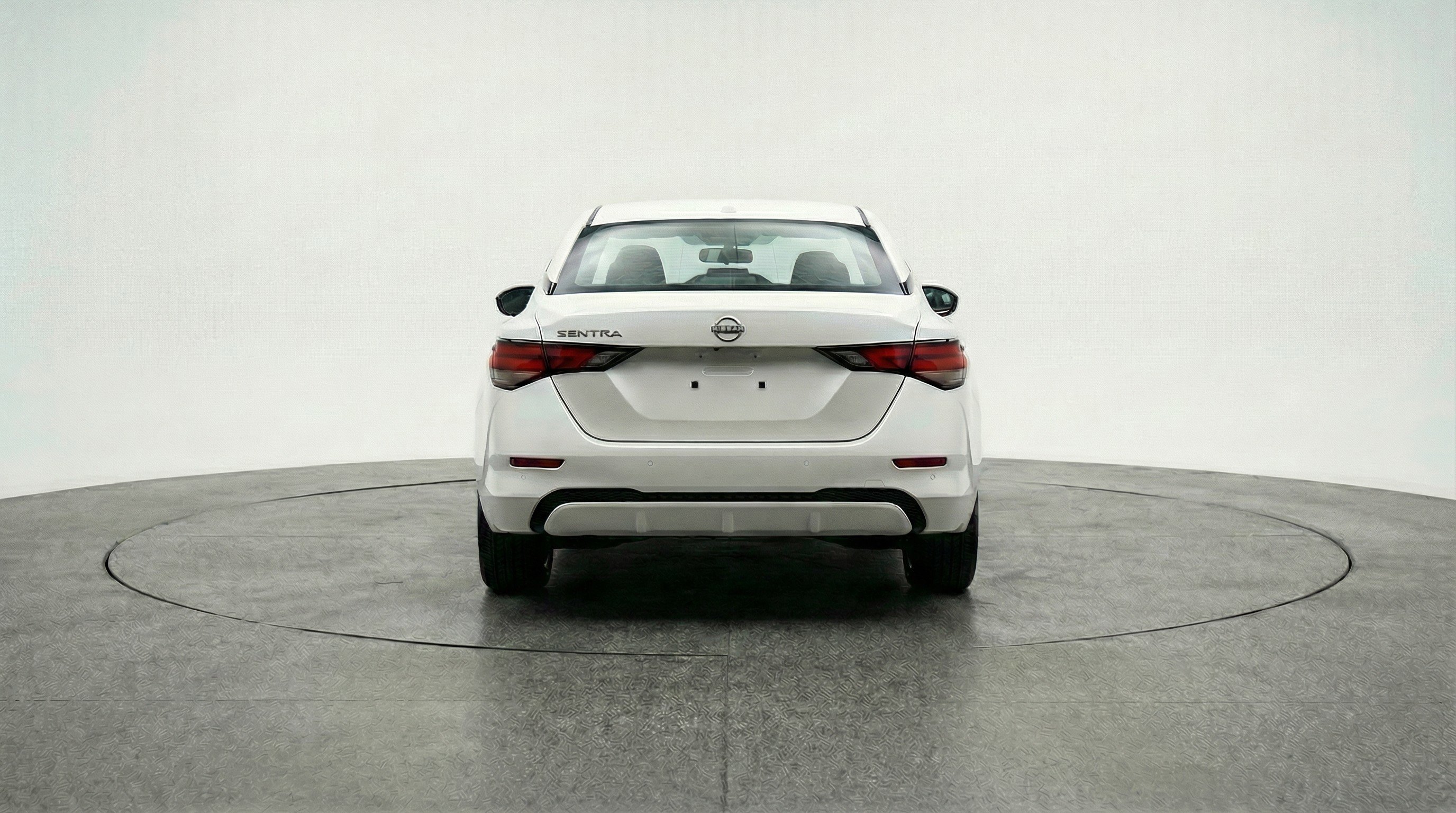 Used 2025 Nissan Sentra SV image 7