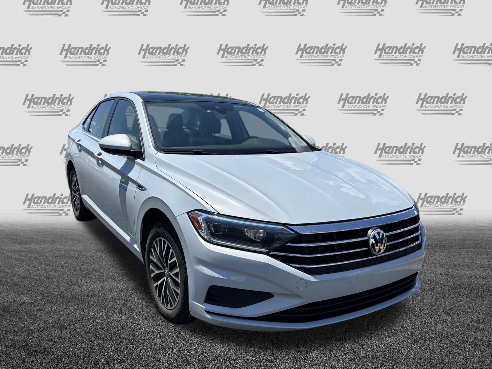 Used 2019 Volkswagen Jetta SEL FWD image 3