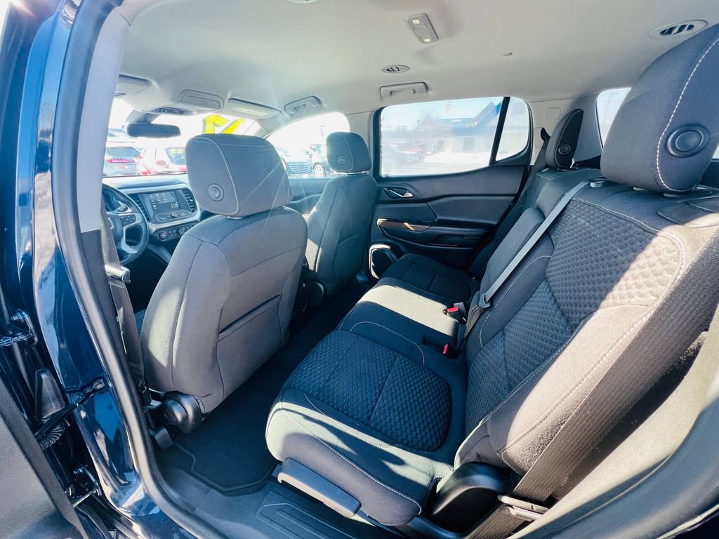 Used 2017 GMC Acadia SLE image 27