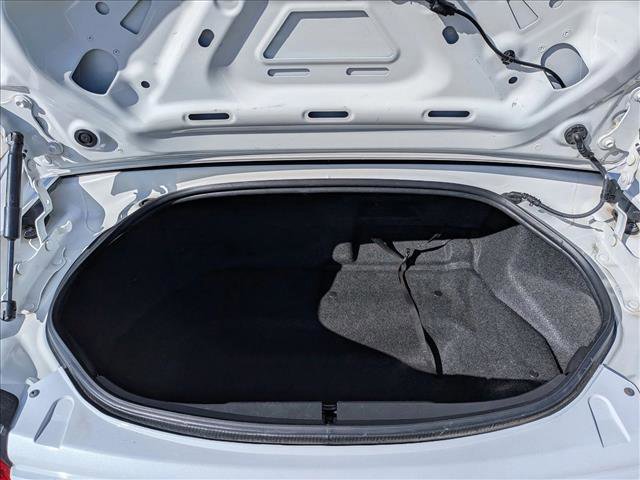 Used 2018 MAZDA MX-5 Miata RF Grand Touring RWD image 6