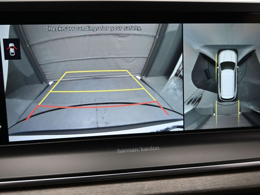 Used 2022 Kia Telluride SX w/ SX Prestige Package image 26