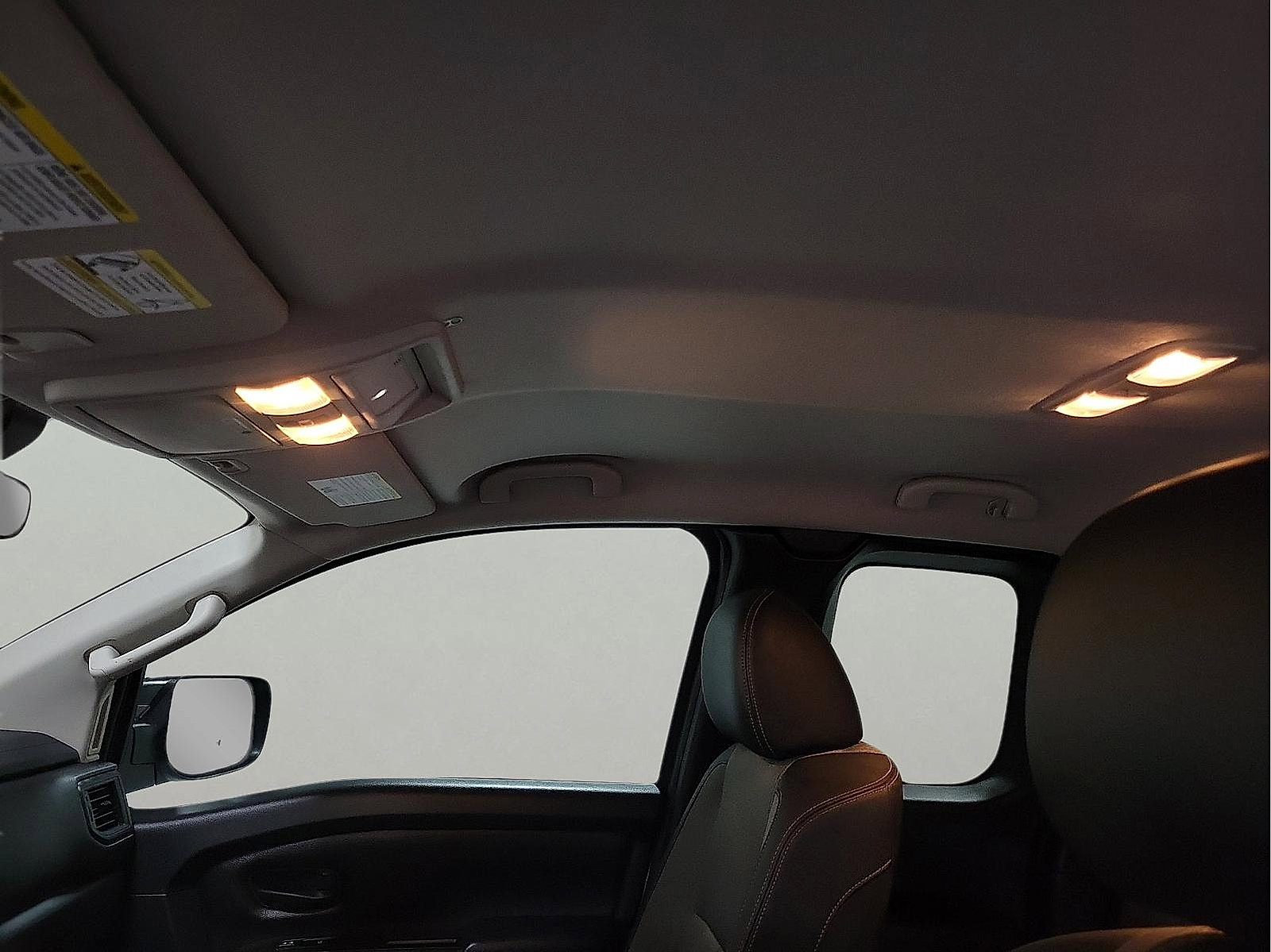 Used 2020 Nissan Titan S w/ S Utility Package image 13