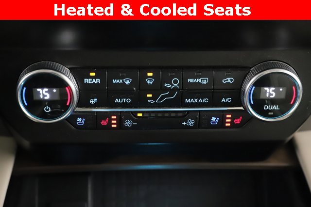 Used 2019 Ford Expedition Platinum image 4