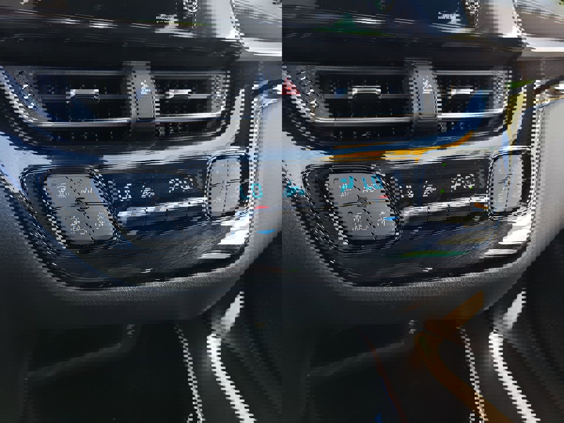 Used 2021 Toyota C-HR Nightshade image 25