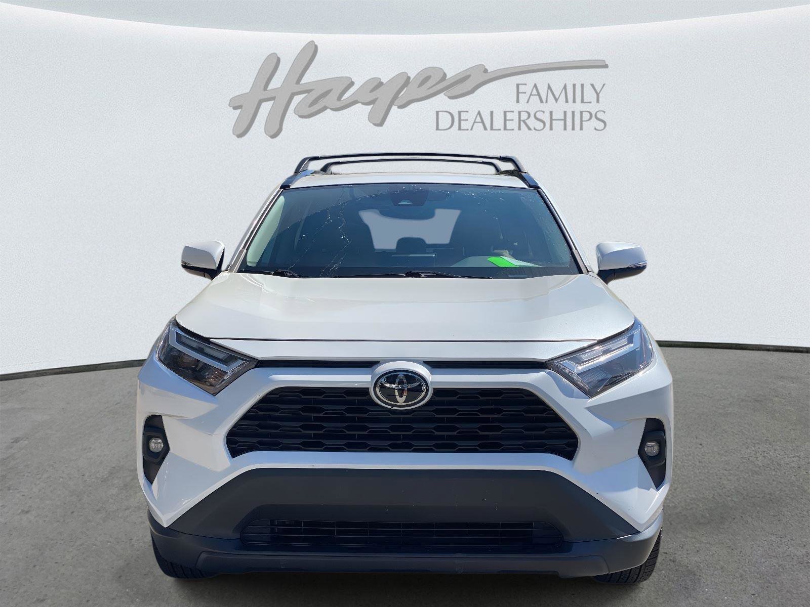 Used 2023 Toyota RAV4 XLE Premium image 12