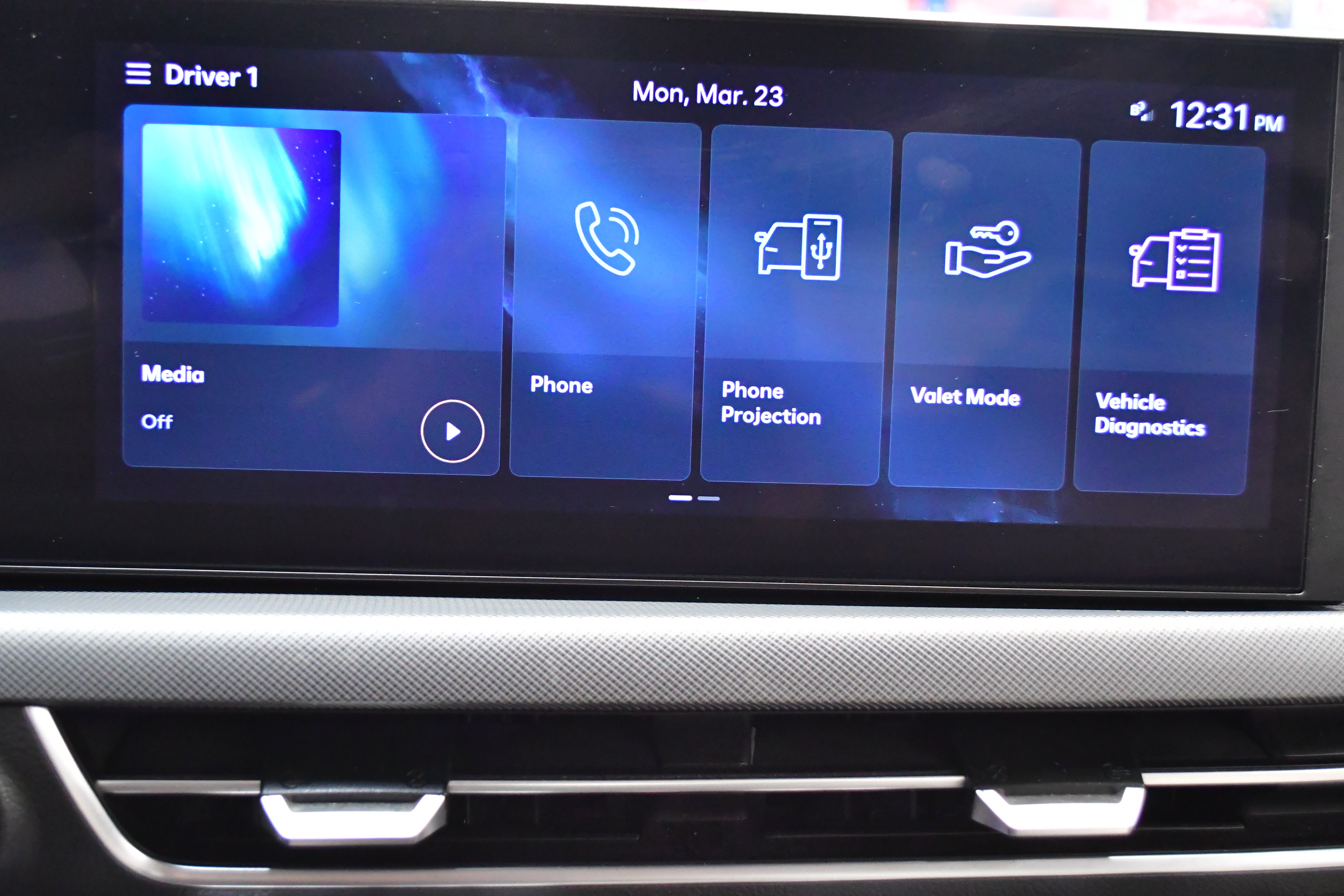 Used 2025 Hyundai Sonata SEL FWD image 22