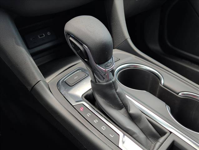 Used 2024 Chevrolet Equinox LT AWD/4WD image 13