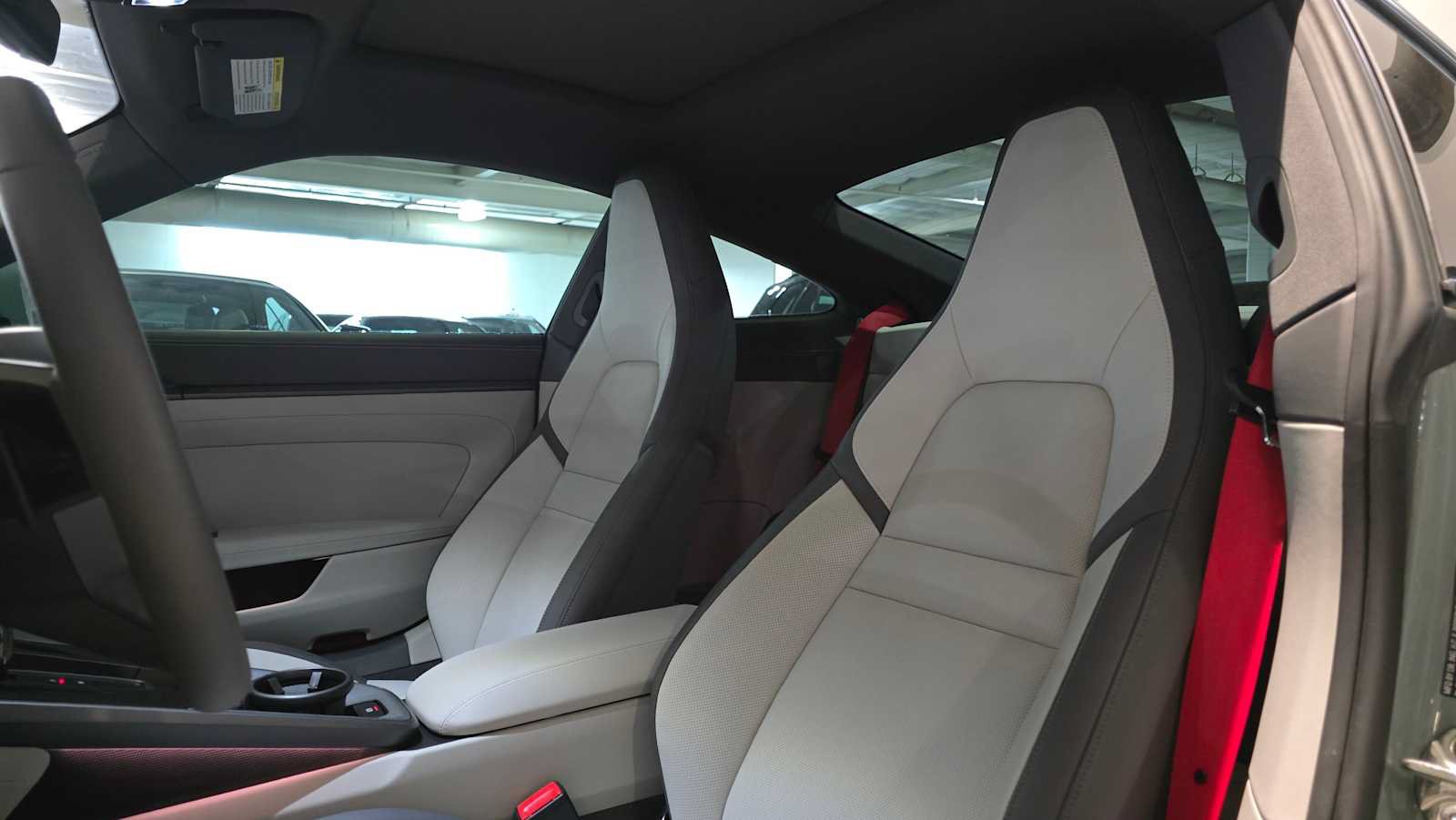 Used 2025 Porsche 911 Carrera S RWD image 20
