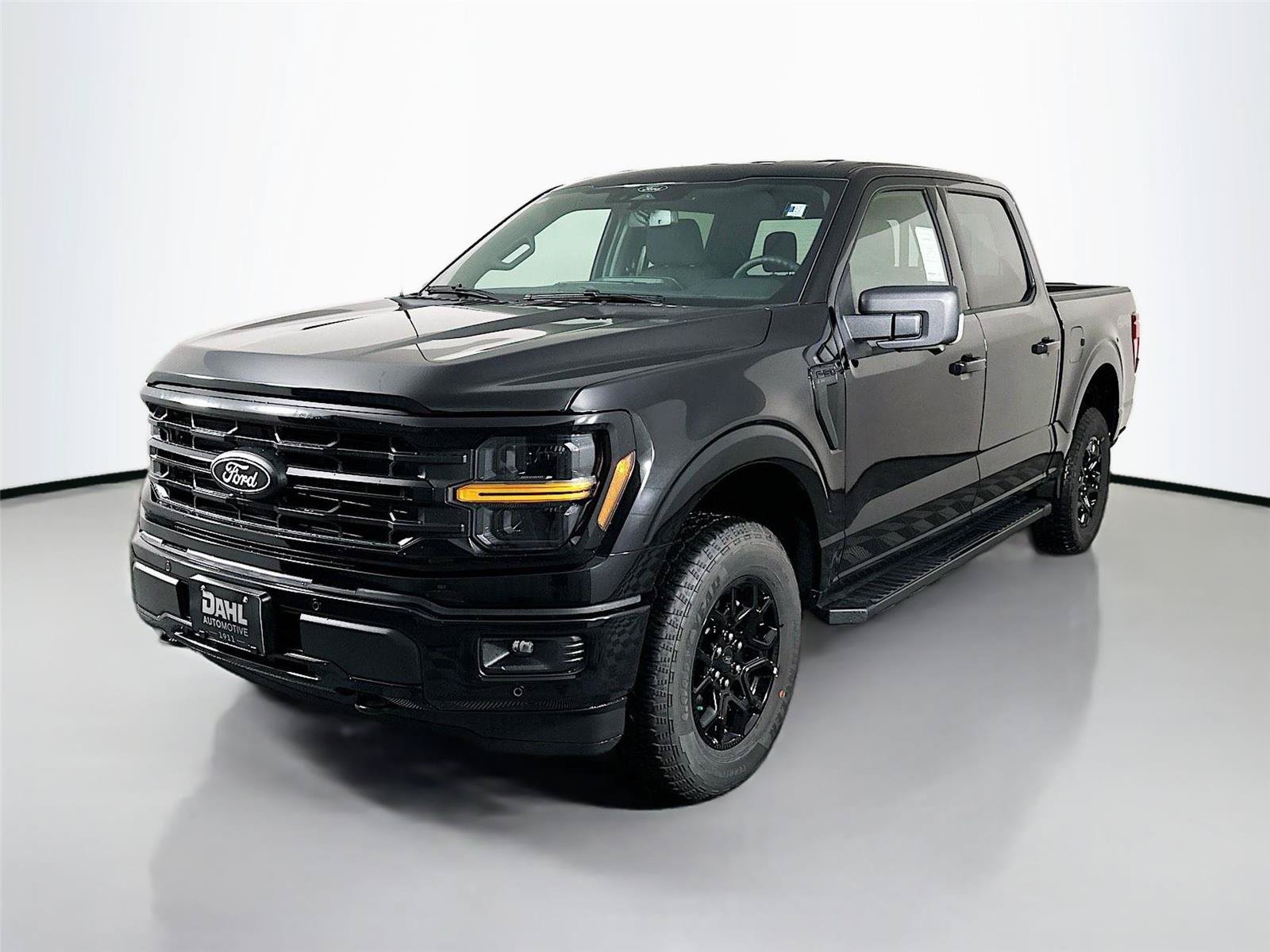 New 2026 Ford F150 XLT w/ Equipment Group 302A MID AWD/4WD image 4
