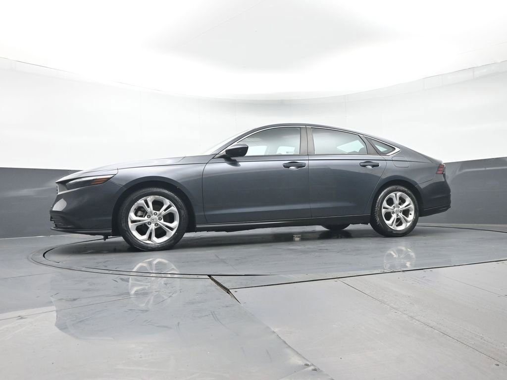 Certified 2023 Honda Accord LX image 32
