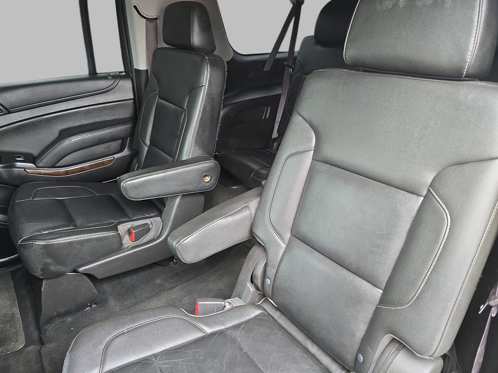 Used 2016 Chevrolet Suburban LT AWD/4WD image 15