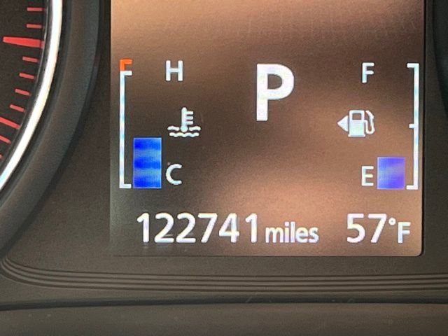 Used 2020 Mitsubishi Outlander SE image 40